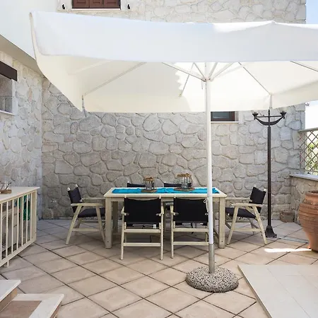 J&b By Luxlikehome Holiday home